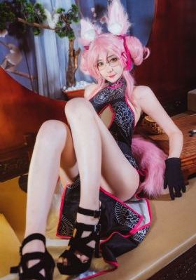 欧美情趣内衣写真图_BD英语全集在线观看